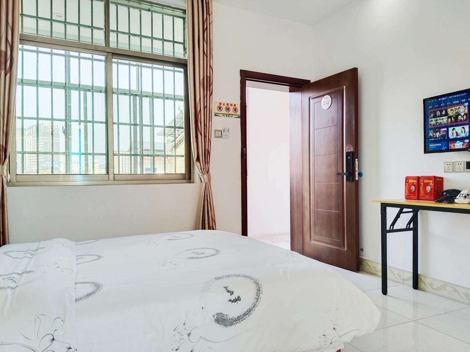张家界大庸家民宿dyj Hostel מראה חיצוני תמונה
